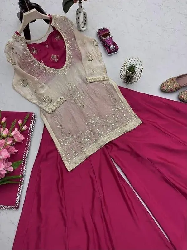 Heavy_Fandy_Silk_Embroidered_Top_Choli_Plazo_Set_With_Chinon_Silk_Dupatta