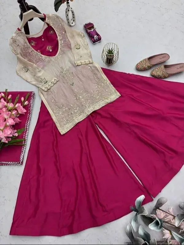 Heavy_Fandy_Silk_Embroidered_Top_Choli_Plazo_Set_With_Chinon_Silk_Dupatta