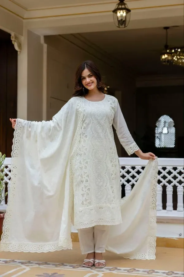 Women_S_Embroidered_Kurta_Pant_With_Dupatta_Set