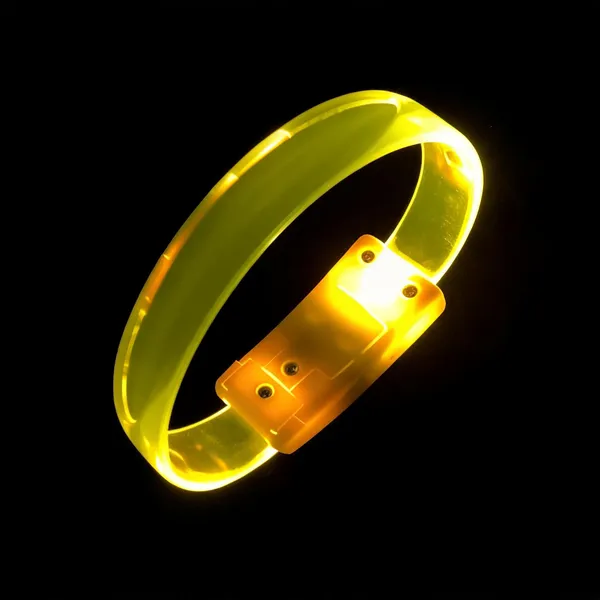 Yellow_Light-Up_Wristband