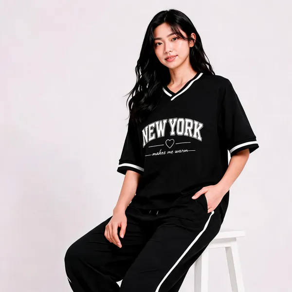 Black_Cotton_Printed_Relaxed_Fit_Night_Suit_For_Women