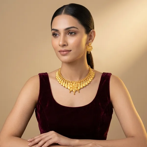 Gold_Brass_Traditional_Choker_Necklace_Jewellery_Set_For_Women