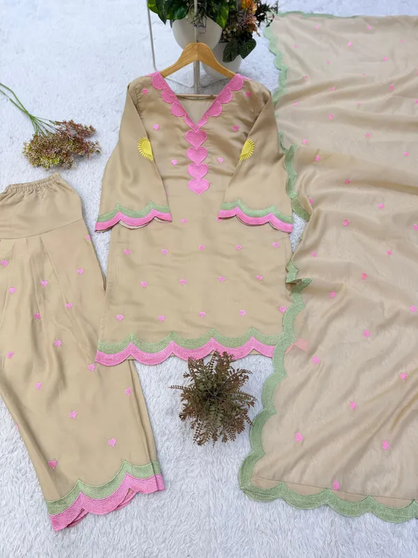 Beige_Heart_Print_Kurta_Pant_Set_with_Dupatta_for_Women