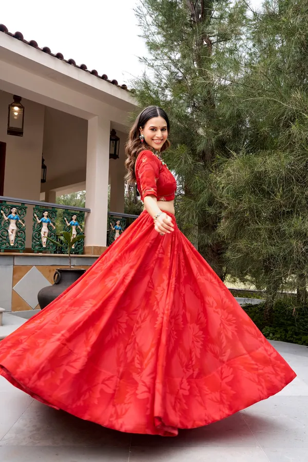 Coral_Red_Gulab_Floral_Embroidered_Lehenga_Choli_with_Dupatta