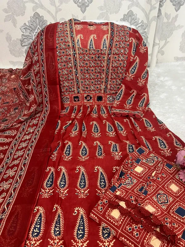Premium_Bagru_Print_Mirror_Work_Jaipuri_Cotton_Kurta_Set