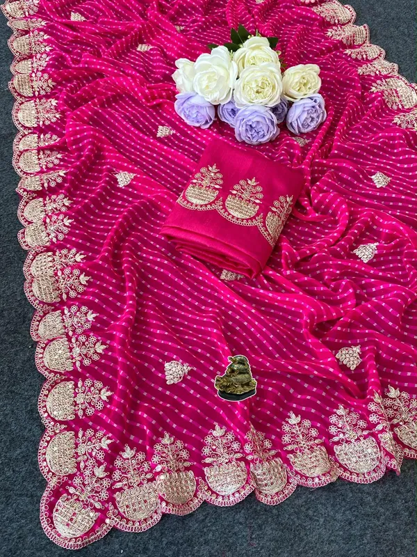 Pink_Embroidered_Traditional_Saree_For_Women