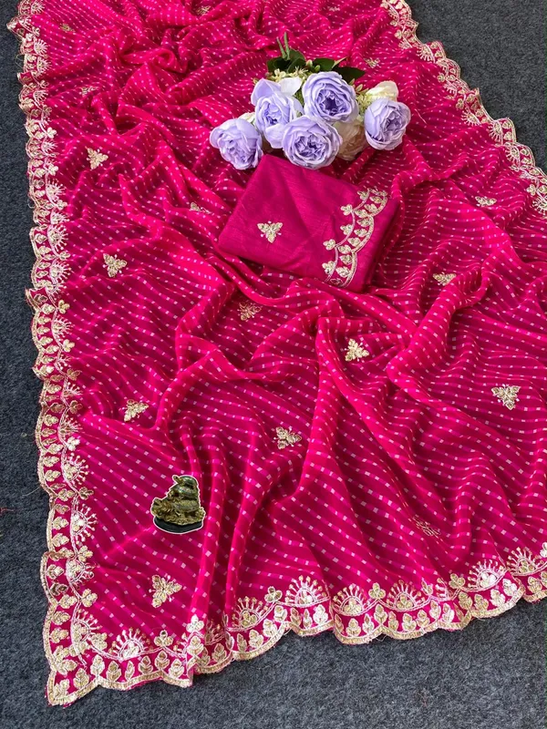 Pink_Embroidered_Traditional_Saree_For_Women