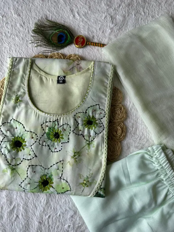 Pista_Green_Floral_Embroidered_Kurta_Pant_Set_with_Dupatta_for_Women