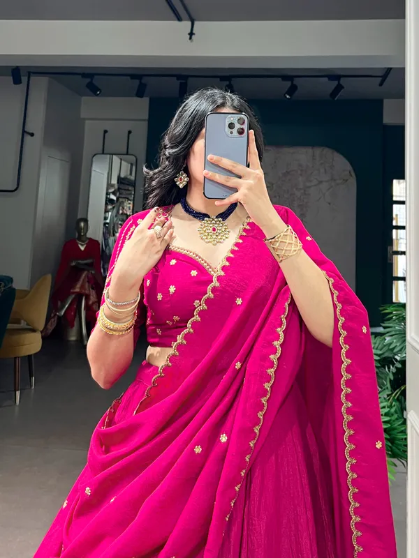 Rani_Pink_Noor_Zari_Designer_Lehenga_Choli_with_Dupatta