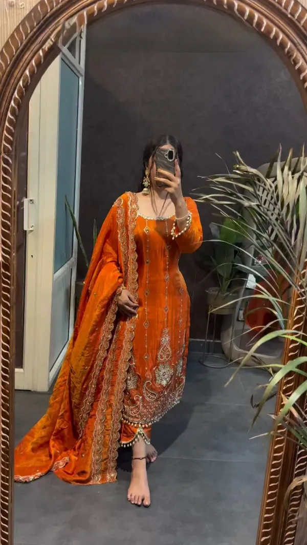 Women’s_Rust_Orange_Traditional_Embroidered_Suit_Set_with_Dupatta
