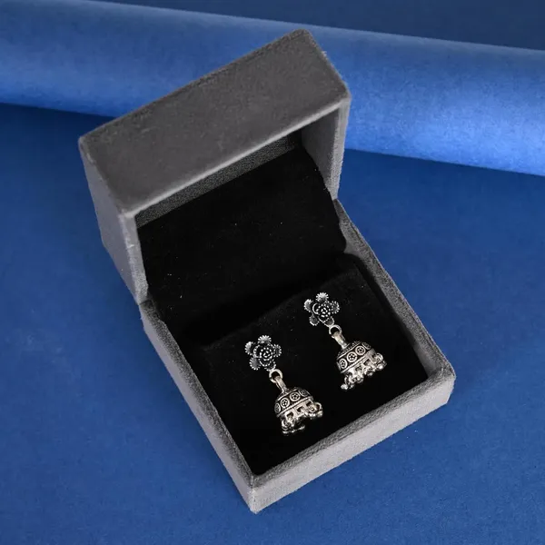 Silver_Oxidized_Floral_Dome_Jhumki_Earrings_For_Women
