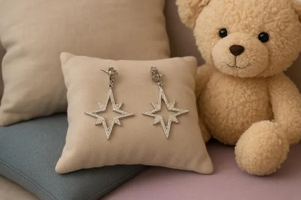Silver_Star_Stud_Earrings_For_Women