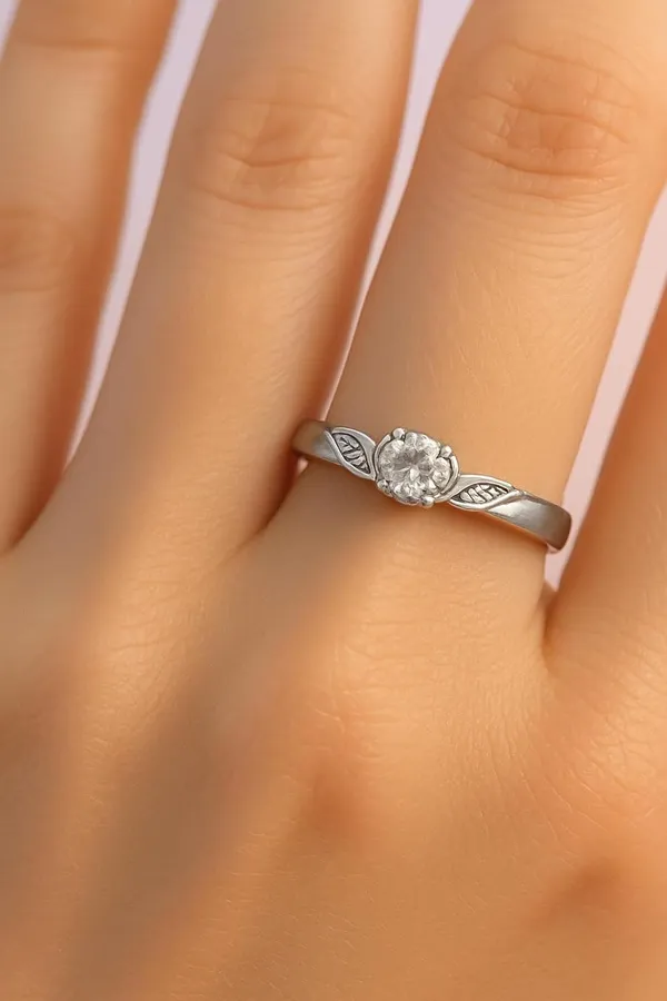 Silver_Sterling_Sleek_Finger_Ring_For_Women
