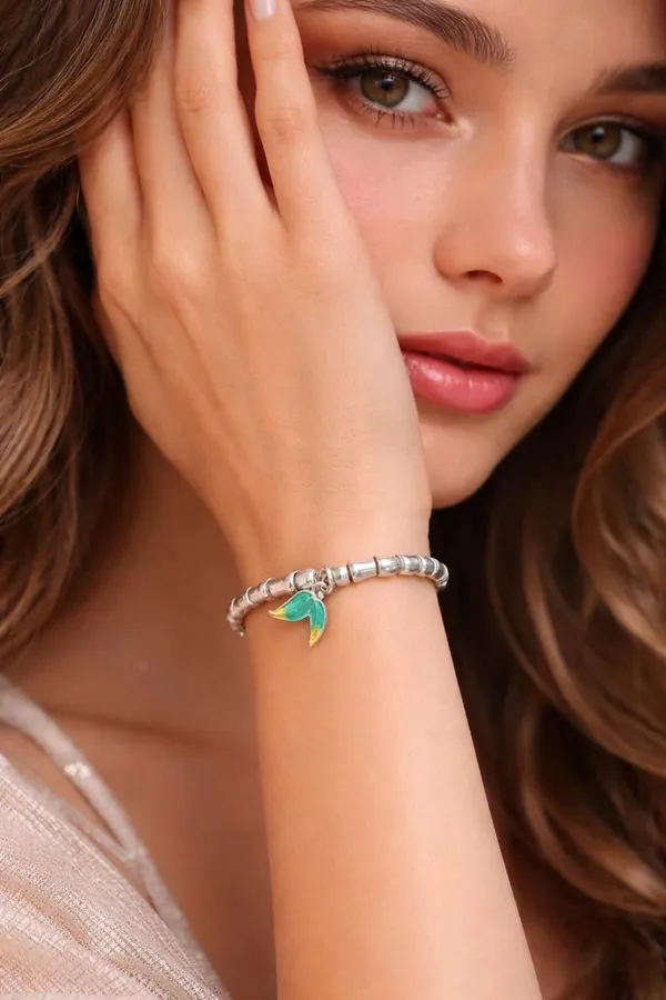 Silver_Bamboo_Leaf_Charm_Stretch_Bracelet_For_Women