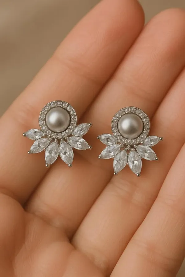 Silver_Pearl_Cz_Floral_Stud_Earrings_For_Women