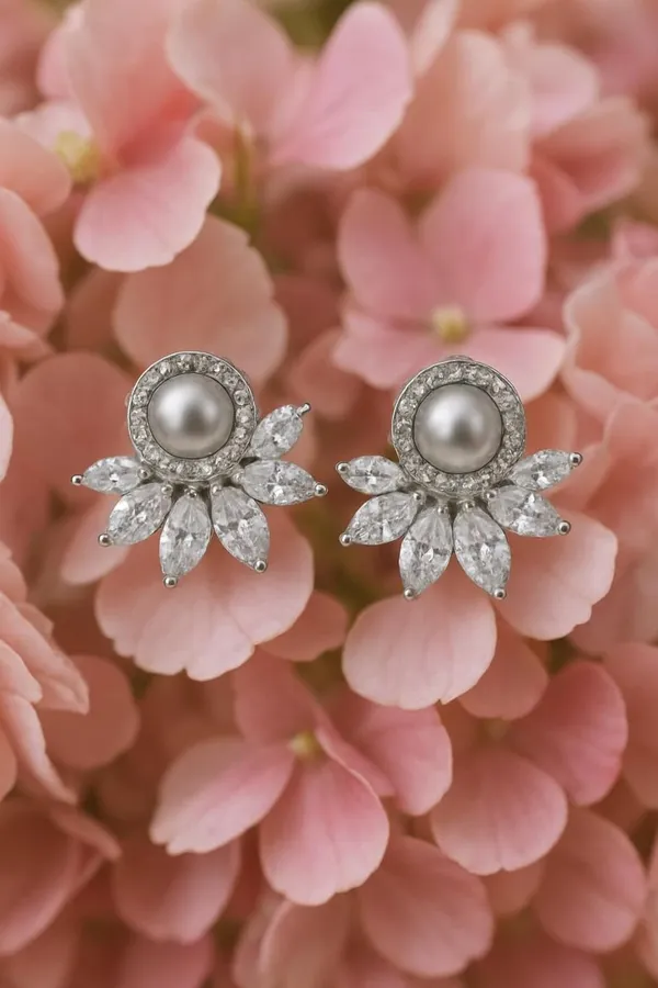 Silver_Pearl_Cz_Floral_Stud_Earrings_For_Women