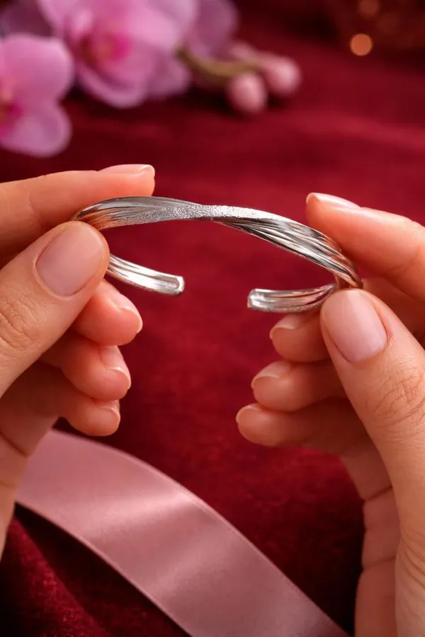 Silver_925_Sterling_Polished_Bead_Adjustable_Bracelet_For_Women
