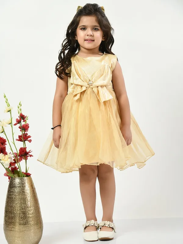 Bella_Moda_Girls_Above_Knee_Party_Dress_Gold_Sleeveless