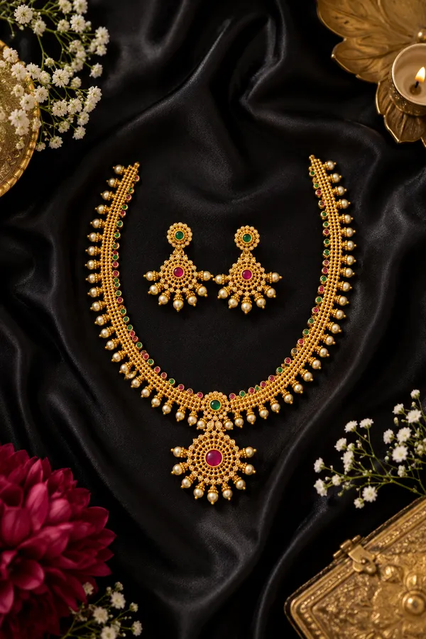 Priya_Gold_Neckless_Set