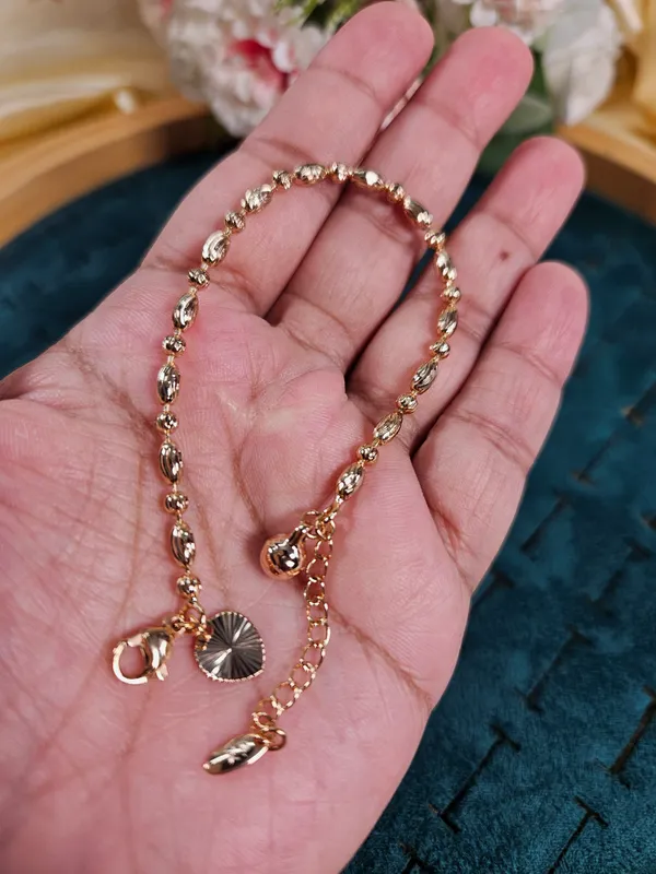 Dua_Diamond_Lookalike_Tennis_Bracelet