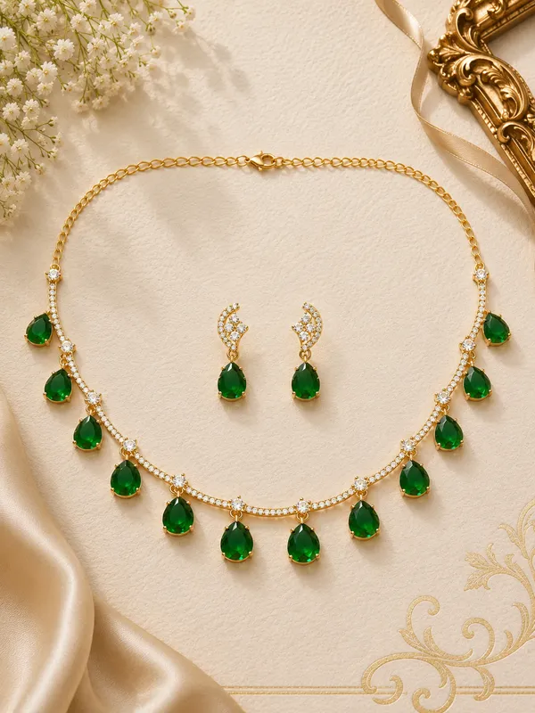 Shreema_Emerald_Neckless_Set