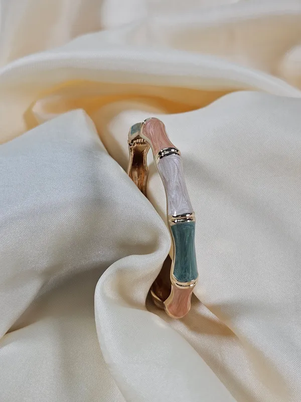 Maryam_Luxury_Enamel_Bracelet_Openable_Size_2_2_2_8_Waterproof_Sweat_Proof_Hypoallergenic_Anti_Tarnish