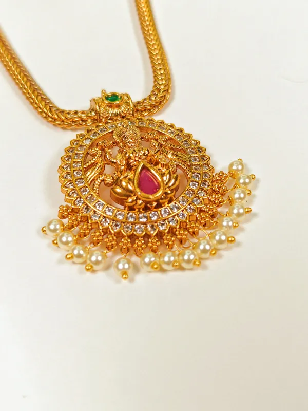 Maithali_Pendant_Set