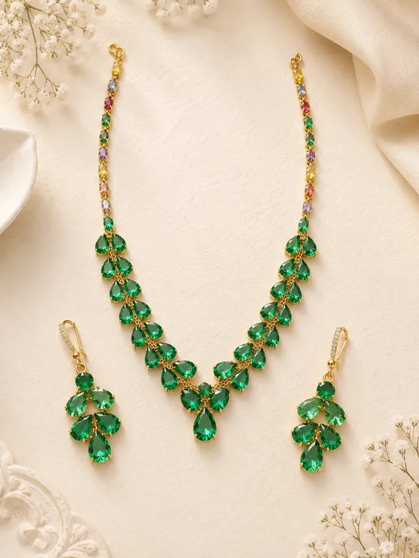 Meza_Emerald_Necklace_Set