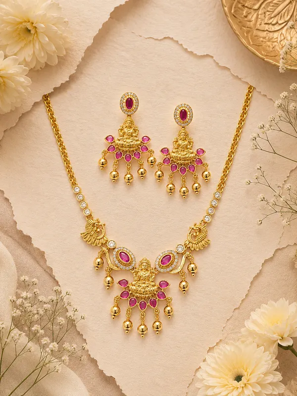 Shreya_Lakshmi_Gold_Neckless_Set