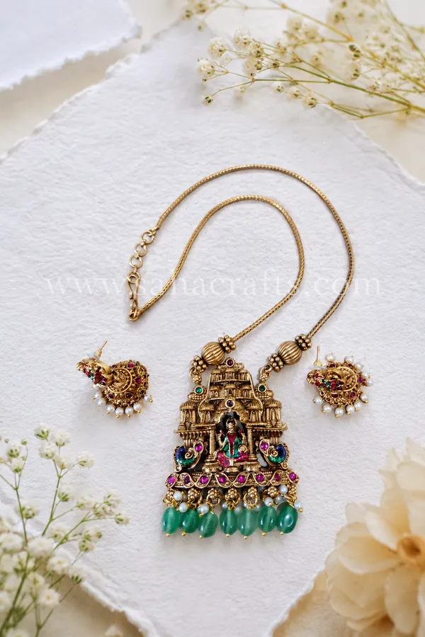 Vishnupriya_Pendant_Set
