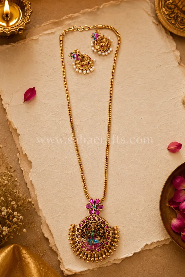 Satyabhama_Pendant_Set