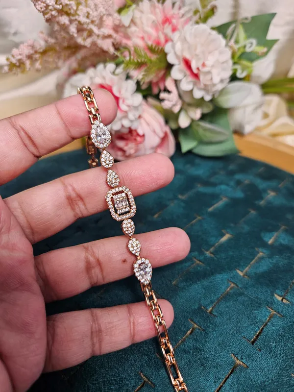 Katy_Diamond_Lookalike_Tennis_Bracelet