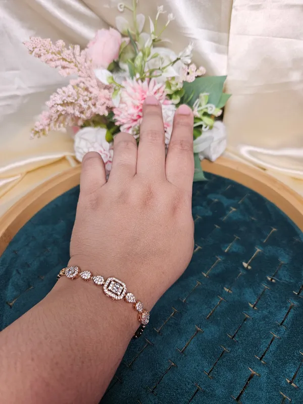 Katy_Diamond_Lookalike_Tennis_Bracelet