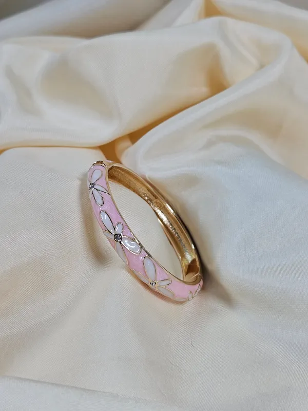 Funda_Luxury_Enamel_Bracelet_Openable_Size_2_2_2_8_Waterproof_Sweat_Proof_Hypoallergenic_Anti_Tarnish