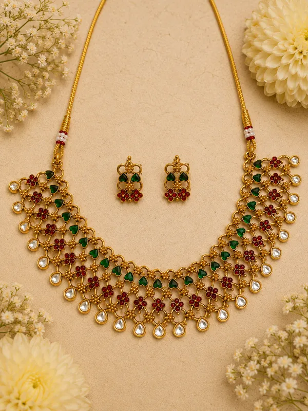 Ritvi_Gold_Neckless_Set
