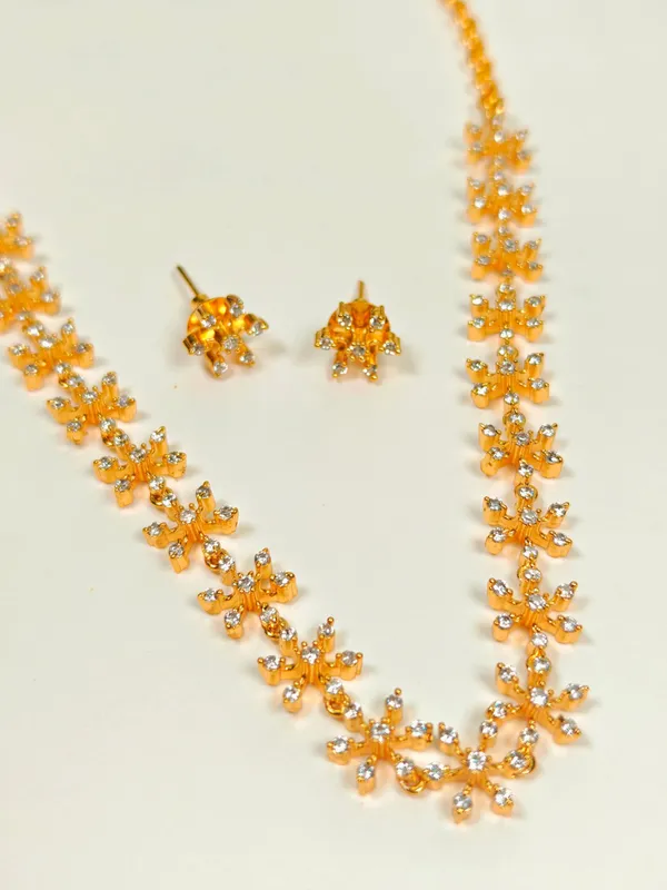 Vineeta_Necklace_Set