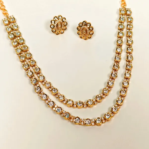 Indri_Necklace_Set