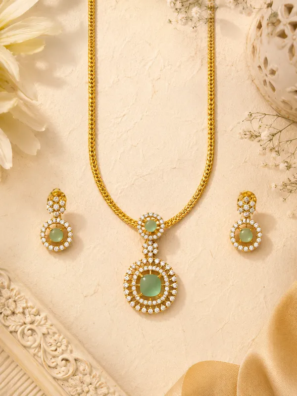Rheha_Aquamarine_Pendant_Set