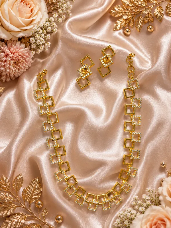 Zoya_Diamond_Neckless_Set