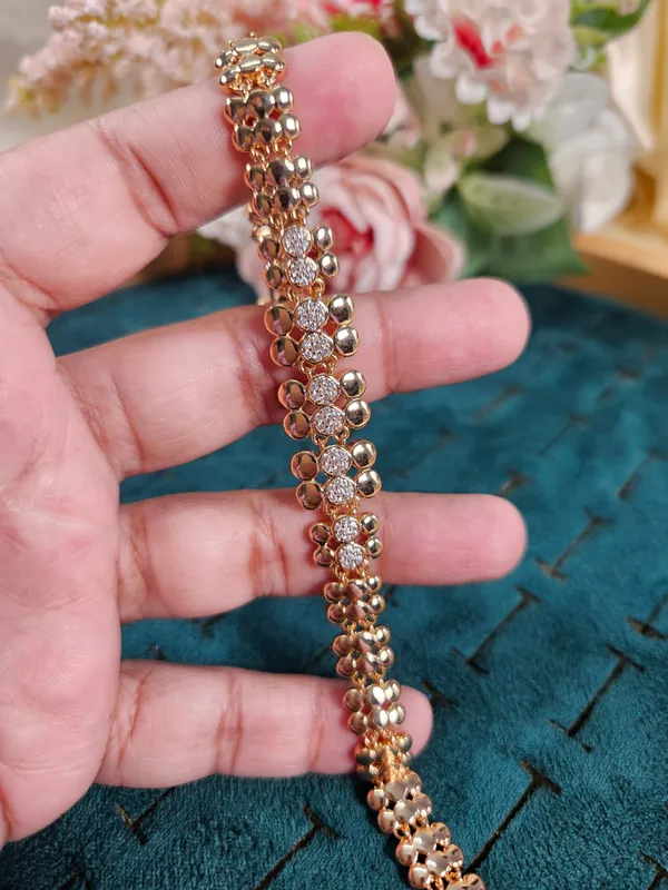 Lipa_Diamond_Lookalike_Tennis_Bracelet