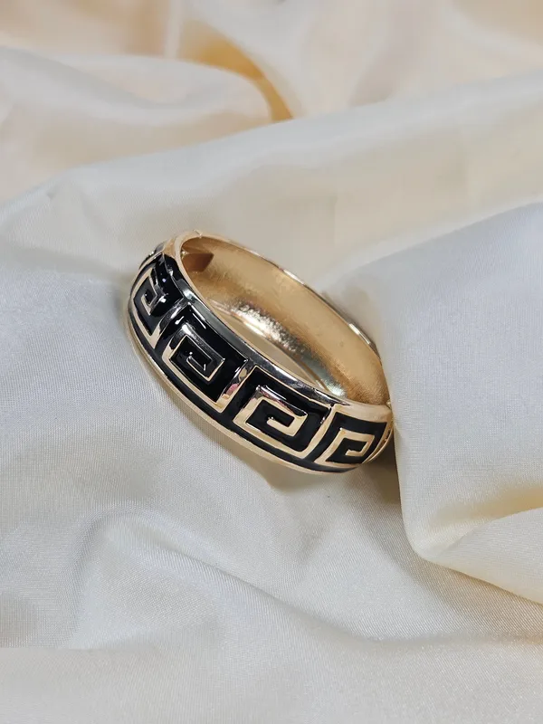 Esra_Luxury_Enamel_Bracelet_Openable_Size_2_2_2_8_Waterproof_Sweat_Proof_Hypoallergenic_Anti_Tarnish
