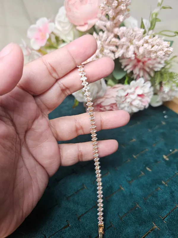 Stella_Diamond_Lookalike_Tennis_Bracelet