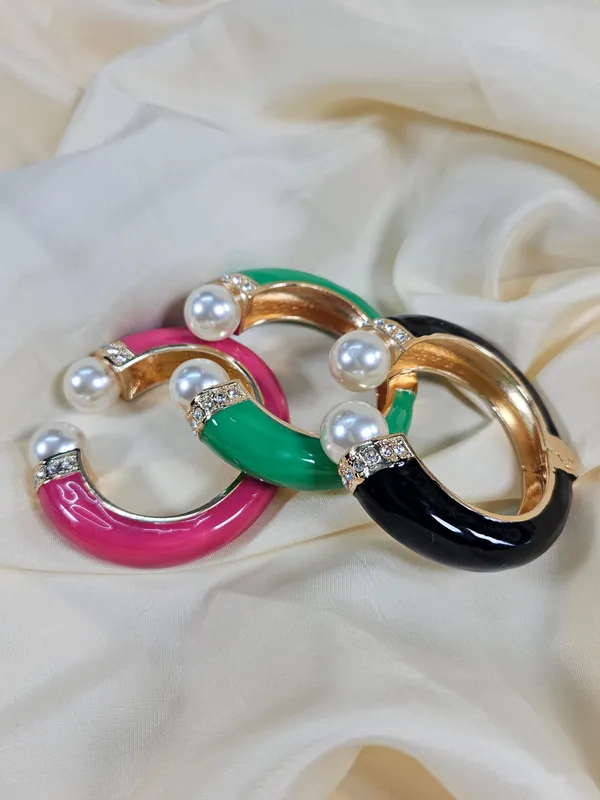 Derya_Luxury_Enamel_Bracelet_Openable_Size_2_2_2_8_Waterproof_Sweat_Proof_Hypoallergenic_Anti_Tarnish