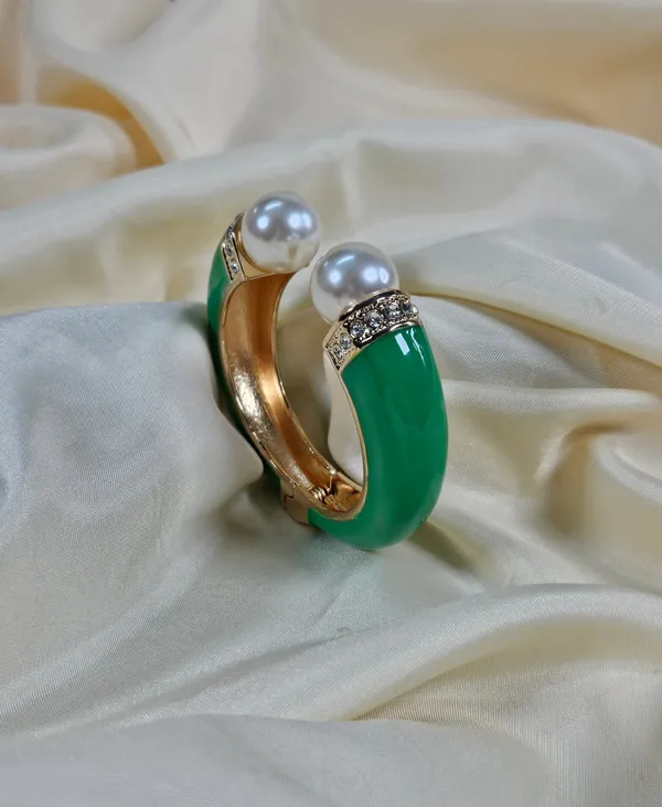 Derya_Luxury_Enamel_Bracelet_Openable_Size_2_2_2_8_Waterproof_Sweat_Proof_Hypoallergenic_Anti_Tarnish