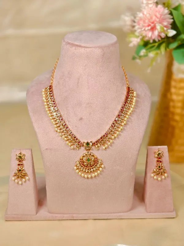 Vrinda_Necklace_Set
