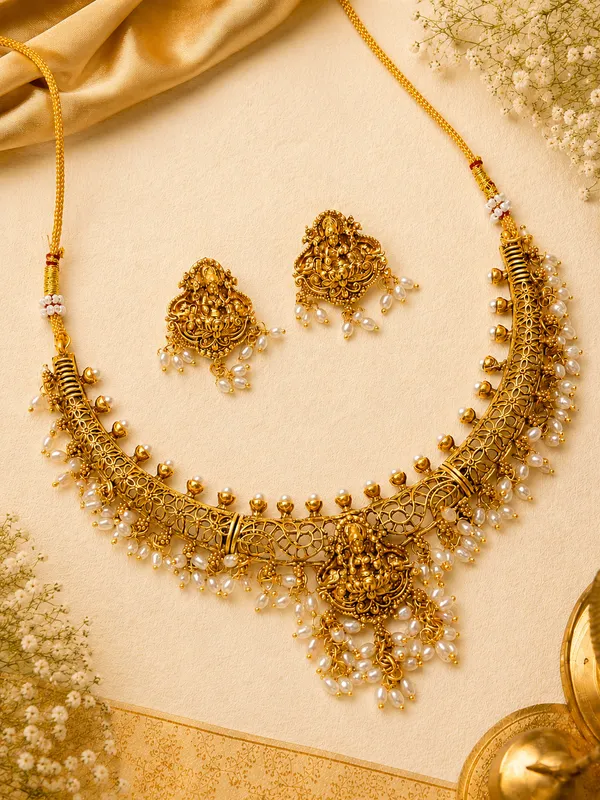 Narayani_Lakhsmi_Gold_Neckless_Set