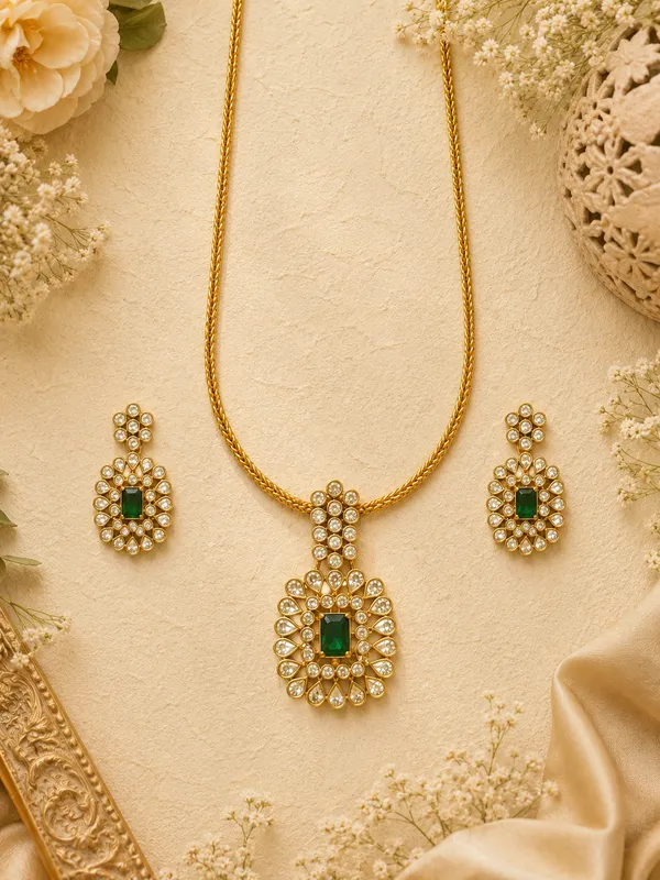Zeynep_Emerald_Pendant_Set