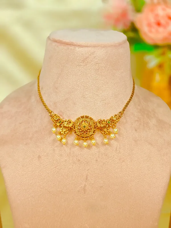 Damini_Choker_Earrings_Are_Not_Included