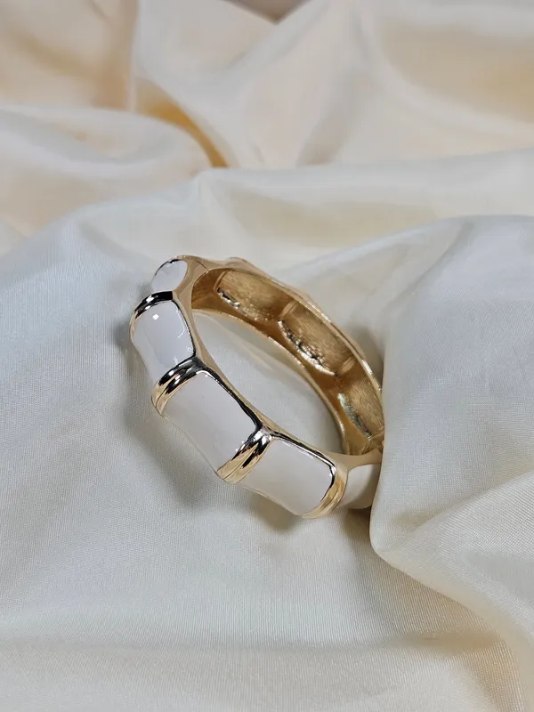 Beyza_Moon_Luxury_Enamel_Bracelet_Openable_Size_2_2_2_8_Waterproof_Sweat_Proof_Hypoallergenic_Anti_Tarnish
