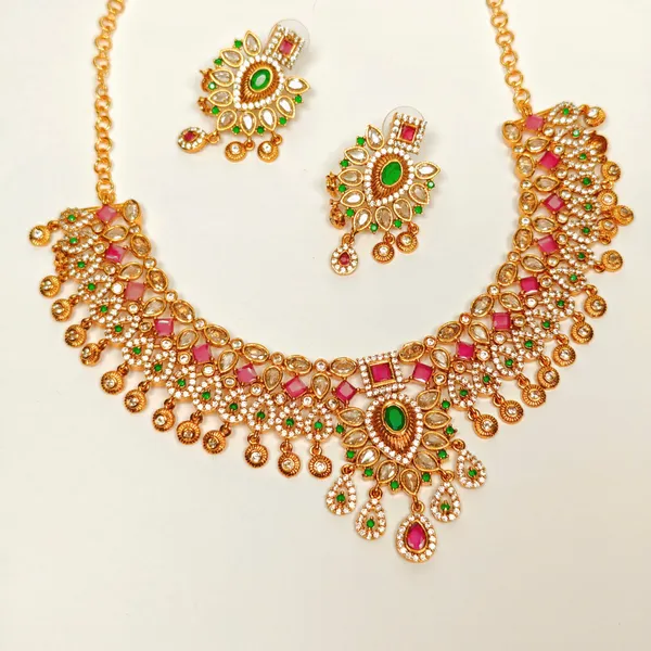 Aarmya_Necklace_Set